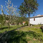 Landsted Casa Lavoura Em Requeixo