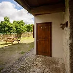 Casa Lavoura Em Requeixo Séjour à la campagne Castelbuono