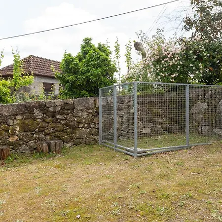 Casa Lavoura Em Requeixo