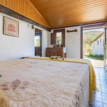 Casa Lavoura Em Requeixo