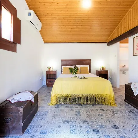 Casa Lavoura Em Requeixo