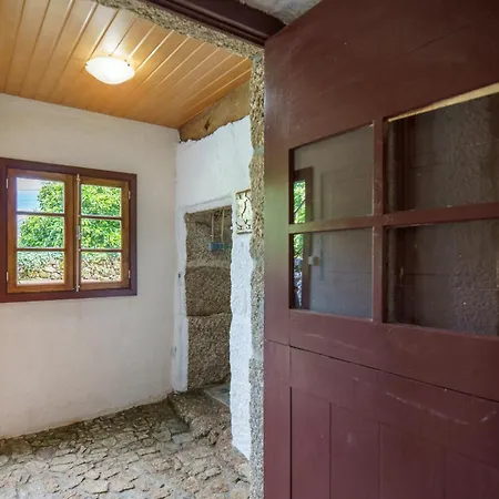 Casa Lavoura Em Requeixo Landhuis