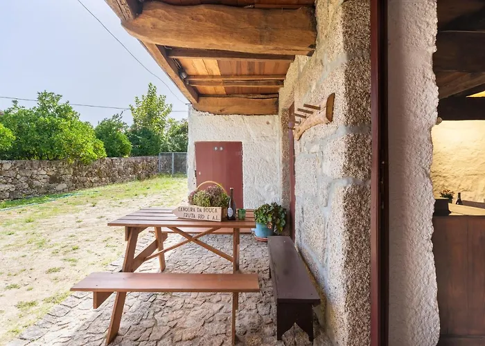 Casa Lavoura Em Requeixo Celorico De Basto