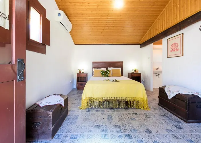 Casa Lavoura Em Requeixo